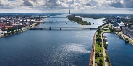 Morgenrunde med yoga